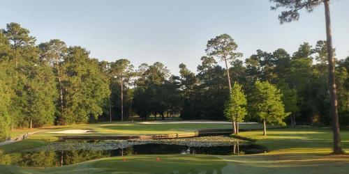Golf Course Overview: Diamondhead Country Club